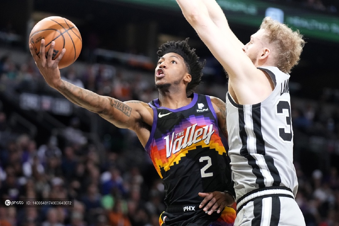 九游体育官网-包含足总杯窗口期走向成谜，圣安东尼奥马刺防线松动，信心回归，控场能力受关注的词条