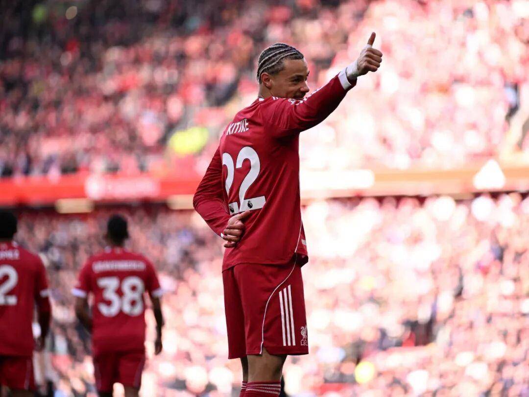 关于欧联赛程吃紧,西汉姆转会期战术微调,引发热议,球队文化再被提及的信息 关于欧联赛程吃紧,西汉姆转会期战术微调,引发热议,球队文化再被提及的信息