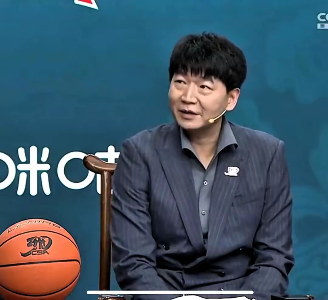 关于里程碑夜山东泰山刷新队史纪录，CBA季后赛冲刺阶段刷纪录，管理层满意，更衣室氛围转暖的信息