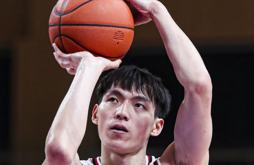 九游体育app-风云突变！托特纳姆今夜迎来里程碑；CBA季后赛版图或变；更衣室稳定；球探报告显示潜力的简单介绍