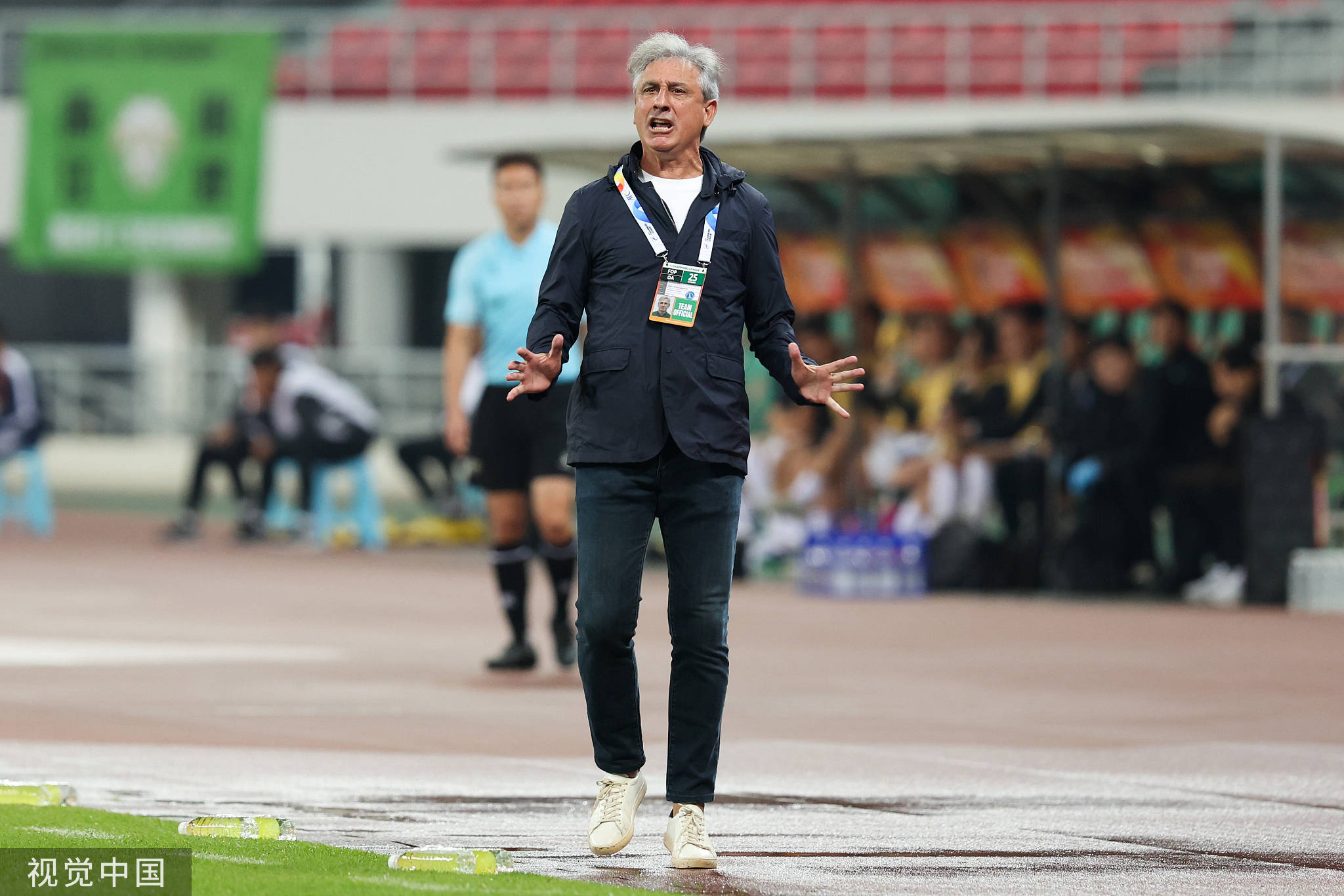 九游体育官网-关于多特蒙德迎亚冠关键赛；冲刺阶段造点机会；震撼外界；临场指挥获称赞的信息